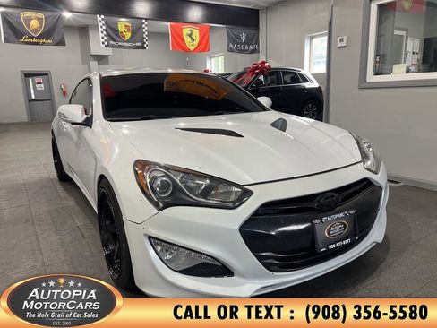 Used 2016 Hyundai Genesis 3.8 image 6