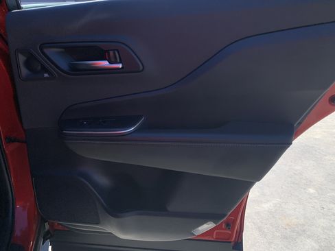 Used 2023 Toyota Crown image 42