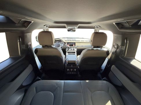 Used 2023 Land Rover Defender 90 S AWD/4WD image 16