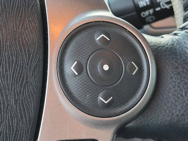Used 2015 Toyota Prius V Five FWD image 12