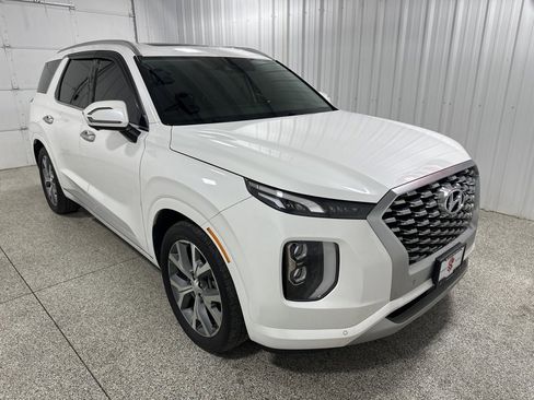 Used 2021 Hyundai Palisade Limited image 2