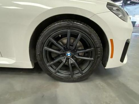 Used 2022 BMW 230i Coupe w/ Premium Package 2 RWD image 15