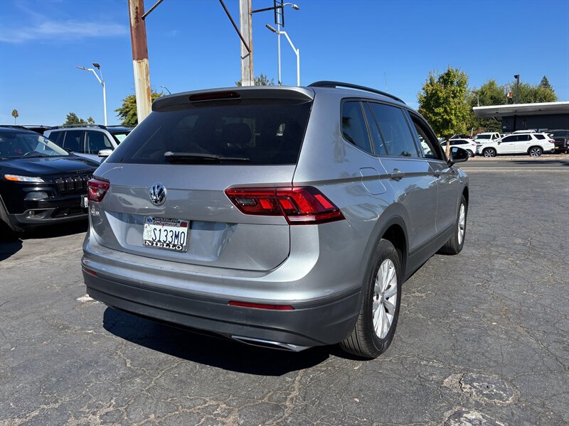 Used 2019 Volkswagen Tiguan S FWD image 3