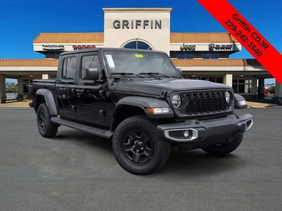 New 2026 Jeep Gladiator Sport