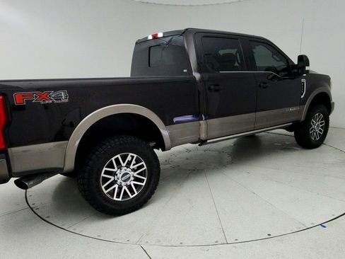 Used 2019 Ford F250 King Ranch w/ King Ranch Ultimate Package AWD/4WD image 8