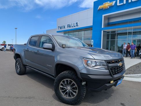Used 2018 Chevrolet Colorado ZR2 AWD/4WD image 1