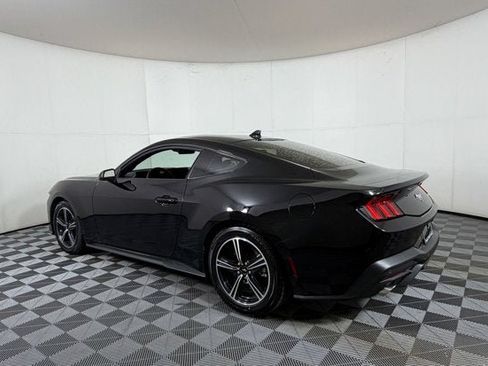 Certified 2024 Ford Mustang Coupe RWD image 4