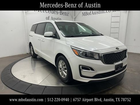 Used 2020 Kia Sedona LX FWD image 1