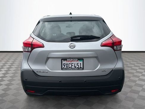 Used 2020 Nissan Kicks SV FWD image 6