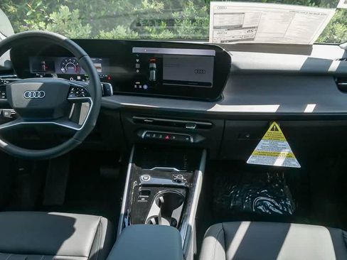 New 2026 Audi Q3 quattro 2.0T AWD/4WD image 12