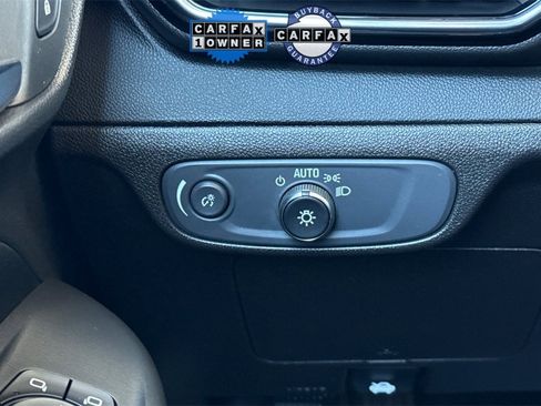 Used 2023 Chevrolet Bolt EUV LT w/ Comfort Package image 38