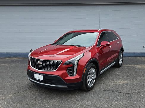 Used 2021 Cadillac XT4 Premium Luxury w/ Cold Weather Package image 1