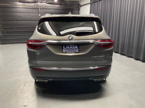 Used 2019 Buick Enclave Essence FWD image 6