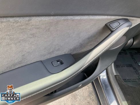 Used 2024 Tesla Model Y 2WD image 51