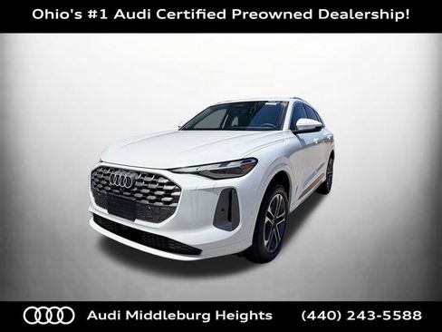 Used 2026 Audi Q5 Premium AWD/4WD image 3