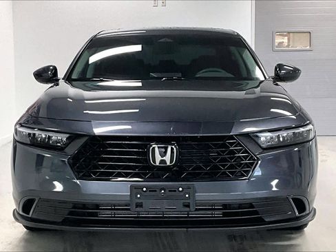 Used 2023 Honda Accord EX image 6