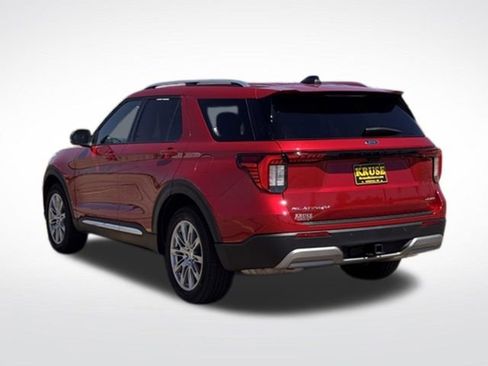 Used 2025 Ford Explorer Platinum AWD/4WD image 34