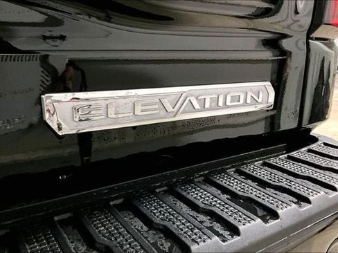 New 2026 GMC Sierra 1500 Elevation w/ LPO, Elevation Black Package AWD/4WD image 6