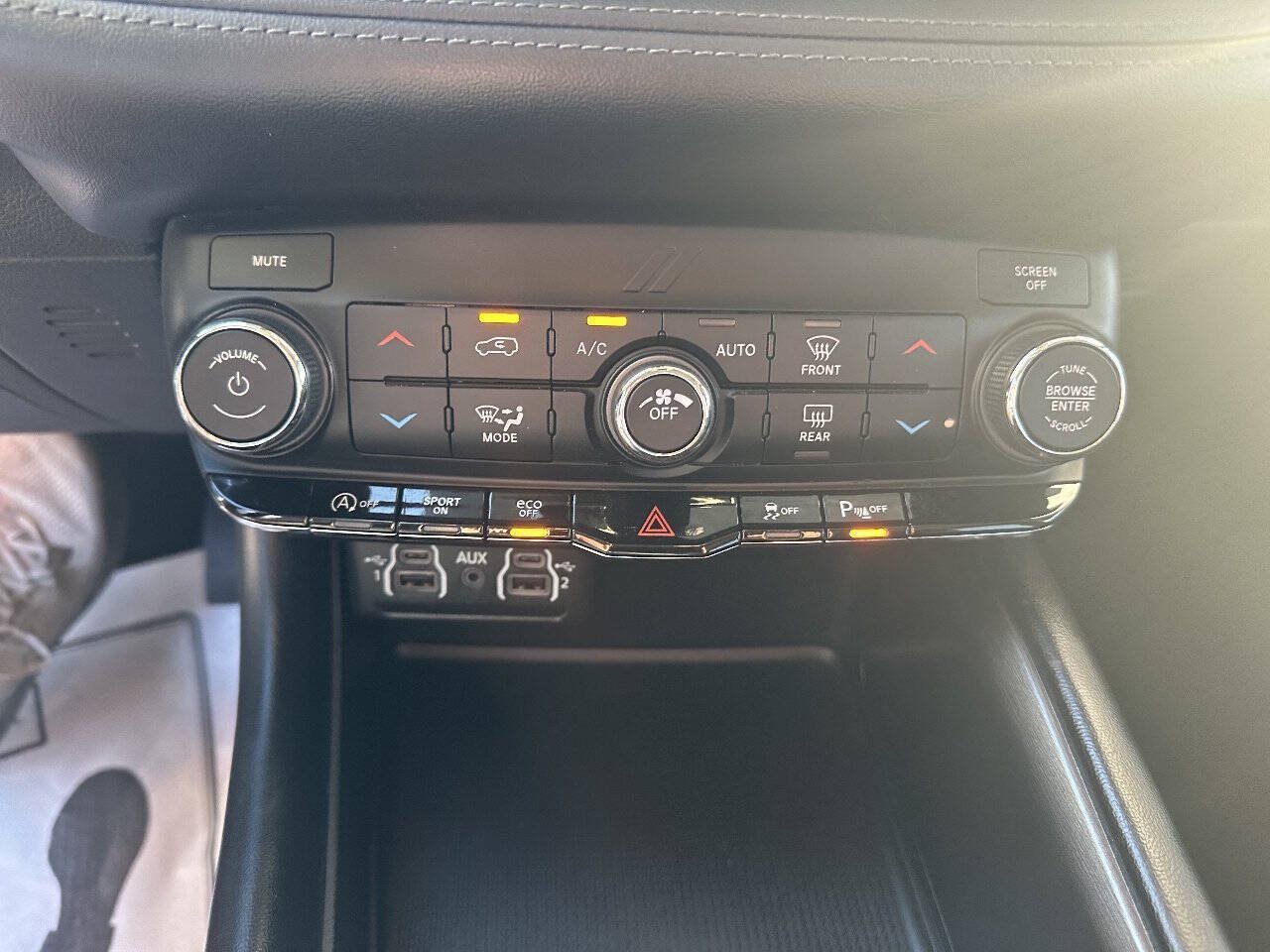 Used 2022 Dodge Durango SXT RWD image 12