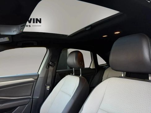 Used 2021 Volkswagen Jetta R-Line FWD image 17