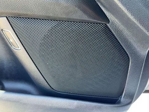 Used 2020 Ford Fusion SE image 23