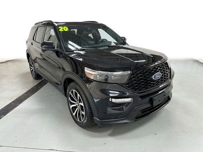 Used 2020 Ford Explorer ST w/ Premium Technology Package