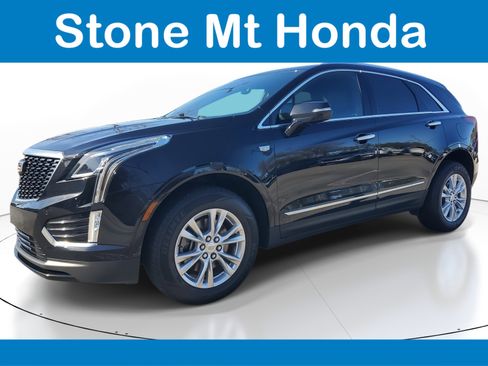 Used 2020 Cadillac XT5 Luxury w/ LPO, Floor Liner Package image 3