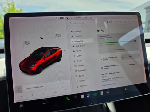 Used 2022 Tesla Model Y Long Range AWD/4WD image 47