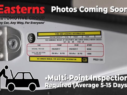 Used 2023 Chrysler Pacifica Touring-L FWD image 35