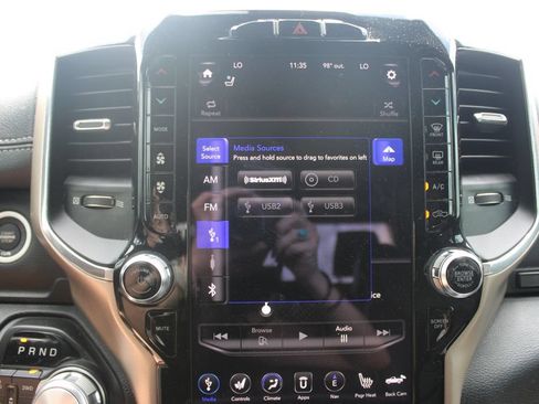 Used 2019 RAM 1500 Laramie w/ Sport Appearance Package AWD/4WD image 35