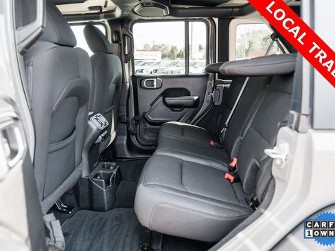 Used 2022 Jeep Wrangler Unlimited Sport image 25