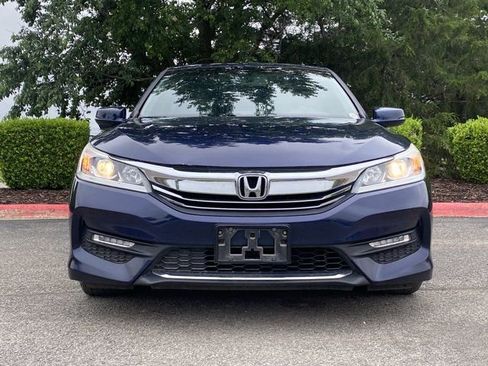 Used 2016 Honda Accord EX-L image 11