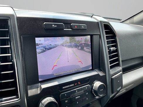 Used 2020 Ford F150 XLT w/ XTR Package AWD/4WD image 18