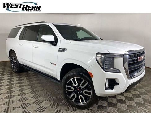 Used 2023 GMC Yukon XL AT4 w/ AT4 Premium Plus Package AWD/4WD image 32
