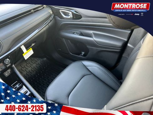 New 2026 Jeep Compass Limited image 26