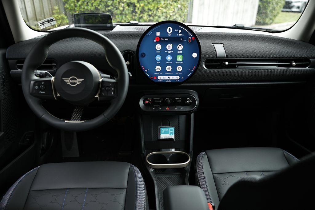 New 2026 MINI Cooper 4-Door Hardtop FWD image 29