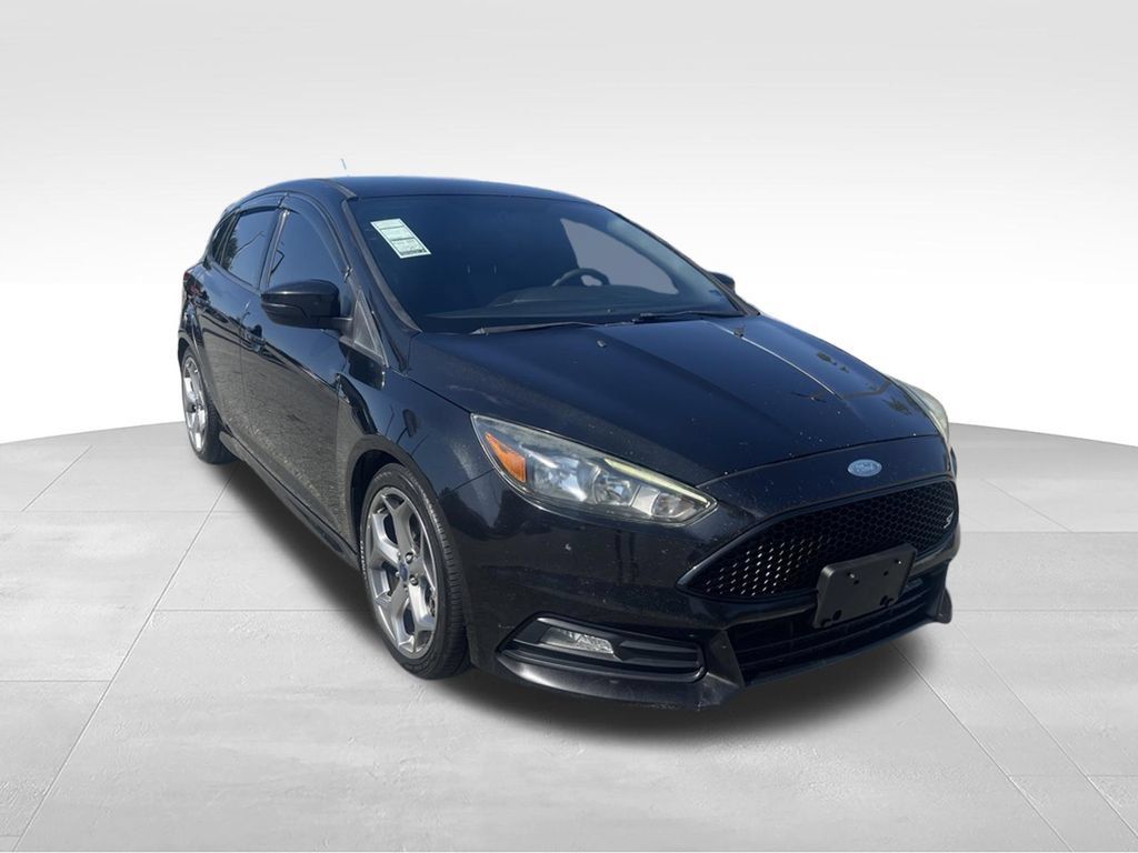 Used 2015 Ford Focus ST FWD image 6