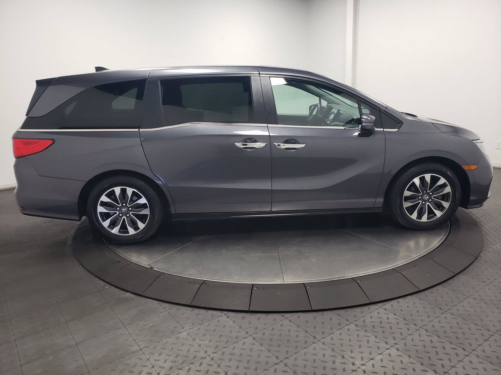 Used 2024 Honda Odyssey EX-L image 15
