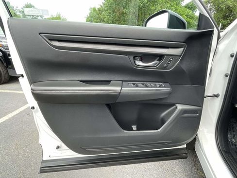 Used 2025 Honda CR-V Sport-L image 25