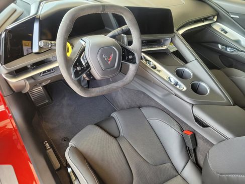 New 2026 Chevrolet Corvette Stingray Coupe w/ Z51 Performance Package image 15