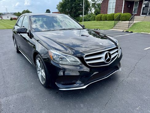 Used 2016 Mercedes-Benz E 350 4MATIC Sedan image 7