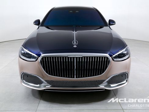 Used 2023 Mercedes-Benz Maybach S 680 4MATIC image 4