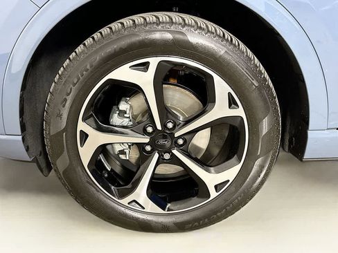 Certified 2024 Ford Escape ST-Line Elite w/ Premium Technology Package image 8