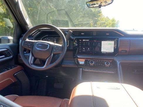 New 2026 GMC Sierra 2500 Denali Ultimate image 28