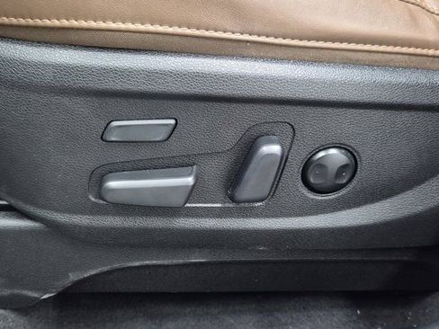 Used 2022 Kia Telluride SX w/ SX Prestige Package image 26