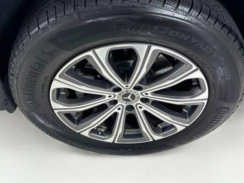 Certified 2026 Mercedes-Benz GLC 300 4MATIC image 31