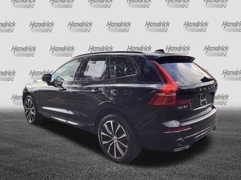 Certified 2023 Volvo XC60 B5 Plus w/ Climate Package image 8