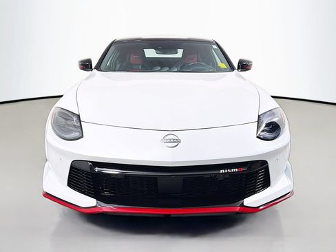 Used 2024 Nissan Z NISMO w/ Floor Mat Package RWD image 2