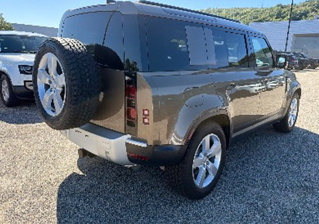 Certified 2025 Land Rover Defender 110 S AWD/4WD image 5