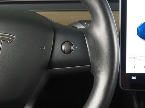 Used 2018 Tesla Model 3 Long Range image 21